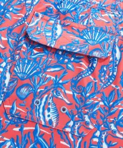 Vineyard Vines Swim 7" Printed Cahppy Trunks (Seahorses Sailor Red)