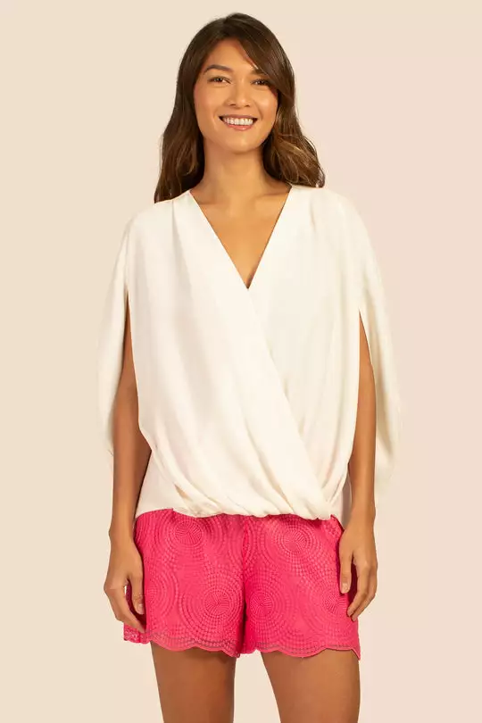 Trina Turk Tops Deep Well Top (Whitewash) 3 Trina Turk Tops Deep Well Top (Whitewash)