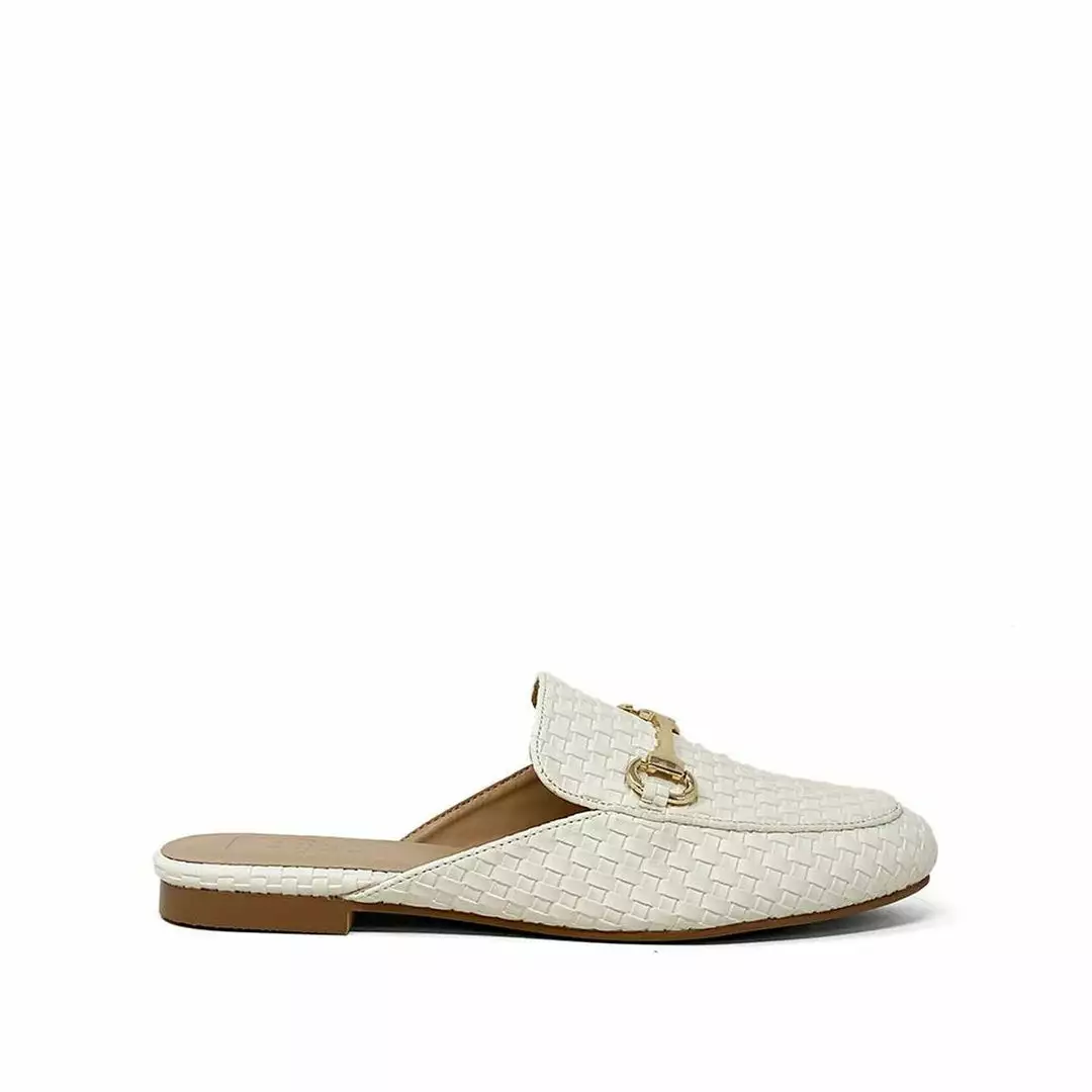 Shu Shop Tuli Flat (White) 3 Shu Shop Tuli Flat (White)