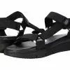 Chinese Laundry QWest Sandal (Black)