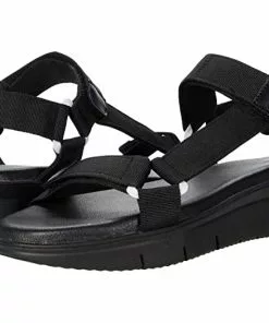Chinese Laundry QWest Sandal (Black)