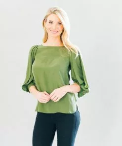 LaRoque Victoria Top (Sage)