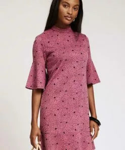 Tyler Boe Dresses Mindy Jacquard Dress (Crysanthimums)