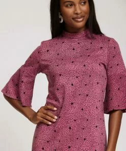 Tyler Boe Dresses Mindy Jacquard Dress (Crysanthimums)