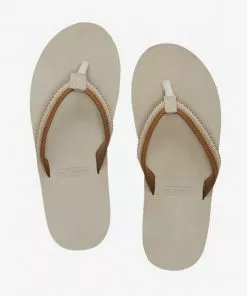 Hari Mari Shoes Women's Scouts Flip Flops (Multiple Colors)