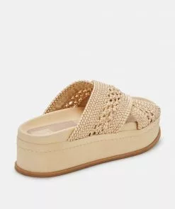 Dolce Vita Shoes Winona Sandals (Vanilla Woven)