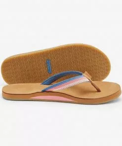 Hari Mari Shoes Women's Scouts Flip Flops (Multiple Colors)