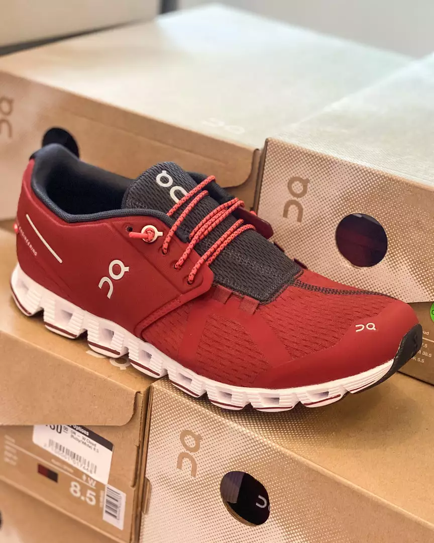 On Cloud Cloud (Ruby/White) 3 On Cloud Cloud (Ruby/White)