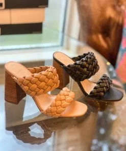 Shu Shop Heaven Heel (Black)