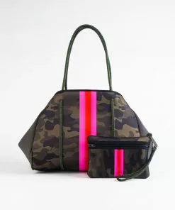 Haute Shore Greyson Tote (Showoff) 8 Haute Shore Greyson Tote (Showoff)