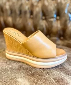 Shu Shop Indira Wedge (Tan) Shoes