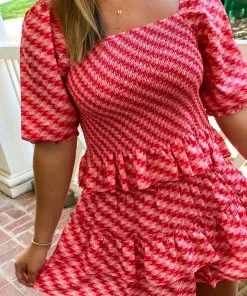 OO Boutique Smock Waist Tier Skort (Red Pattern) Bottoms